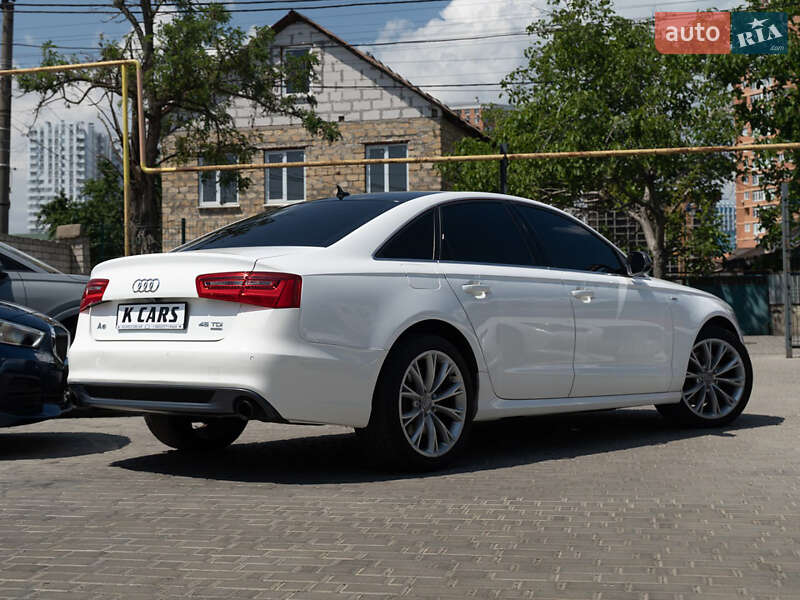Седан Audi A6 2013 в Одессе