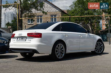 Седан Audi A6 2013 в 