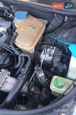 Универсал Audi A6 2001 в 
