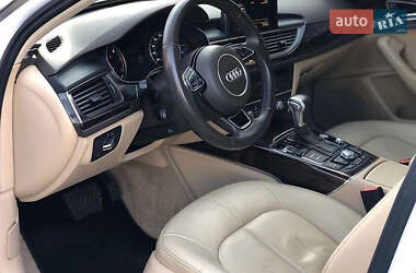 Седан Audi A6 2014 в 
