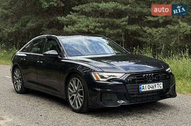 Седан Audi A6 2022 в 