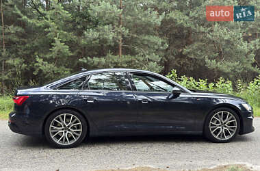 Седан Audi A6 2022 в 