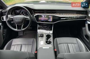 Седан Audi A6 2022 в 