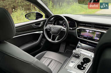 Седан Audi A6 2022 в 