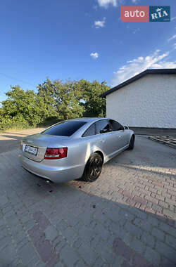 Седан Audi A6 2004 в 