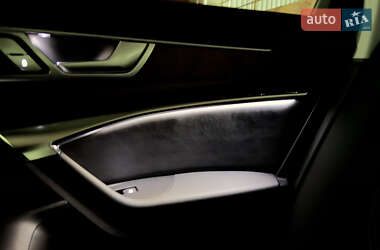 Седан Audi A6 2020 в 