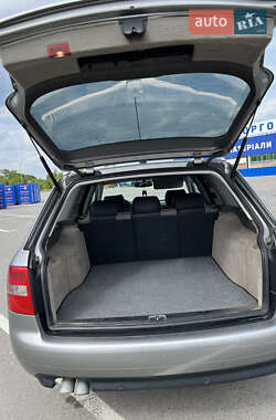 Универсал Audi A6 2003 в 