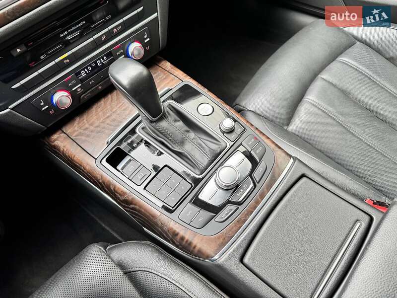 Универсал Audi A6 2015 в Киеве