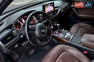 Седан Audi A6 2015 в 