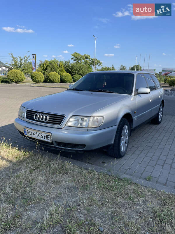 Універсал Audi A6 1997 в 