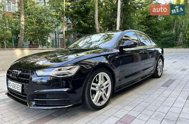 Седан Audi A6 2015 в 