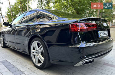 Седан Audi A6 2015 в 
