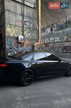 Седан Audi A6 2013 в 