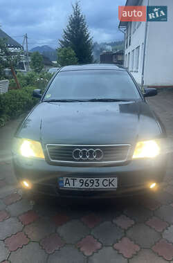 Седан Audi A6 2000 в Верховине