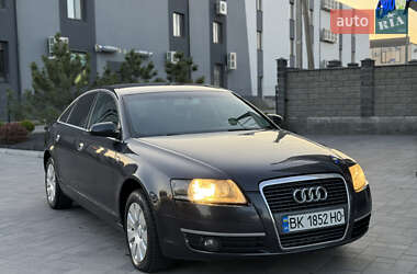 Седан Audi A6 2004 в 