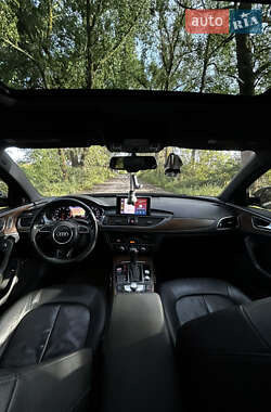 Седан Audi A6 2015 в 