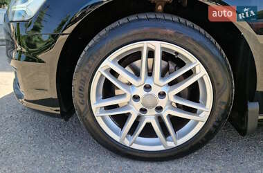 Седан Audi A6 2016 в 
