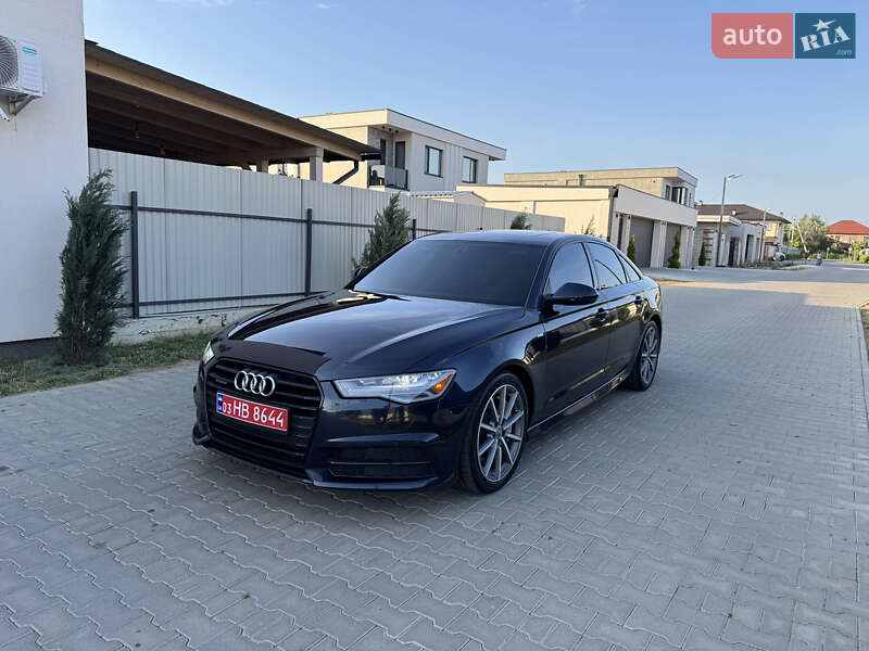 Седан Audi A6 2018 в Ужгороде