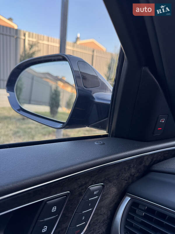 Седан Audi A6 2018 в Ужгороде