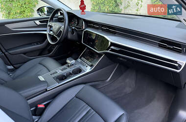 Универсал Audi A6 2019 в 