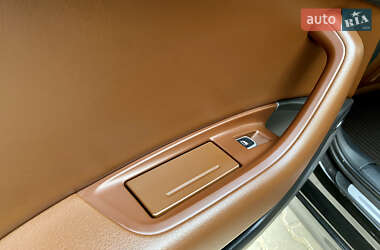 Седан Audi A6 2013 в 