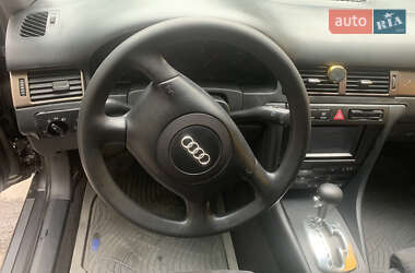 Седан Audi A6 2000 в 