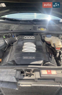 Седан Audi A6 2003 в 