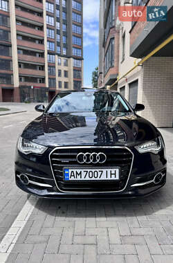 Седан Audi A6 2014 в 