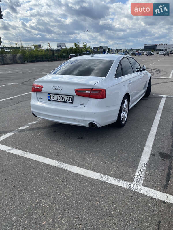 Седан Audi A6 2014 в Киеве