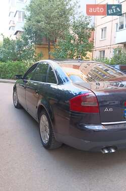 Седан Audi A6 2001 в 
