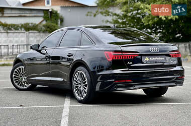 Седан Audi A6 2022 в 