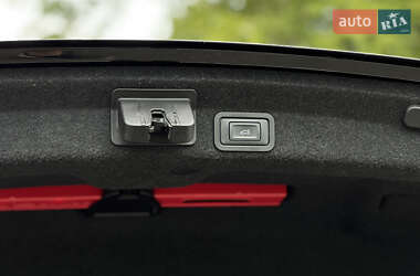 Седан Audi A6 2022 в 