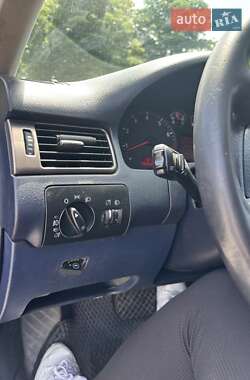 Универсал Audi A6 2000 в 