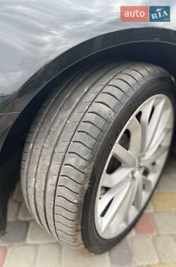 Седан Audi A6 2013 в 