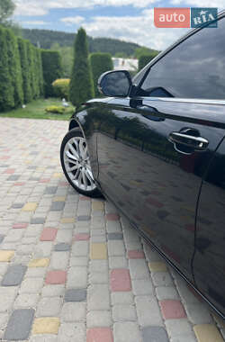 Седан Audi A6 2013 в 