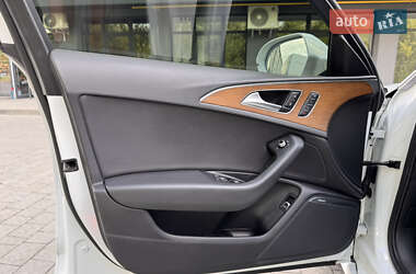 Седан Audi A6 2015 в 