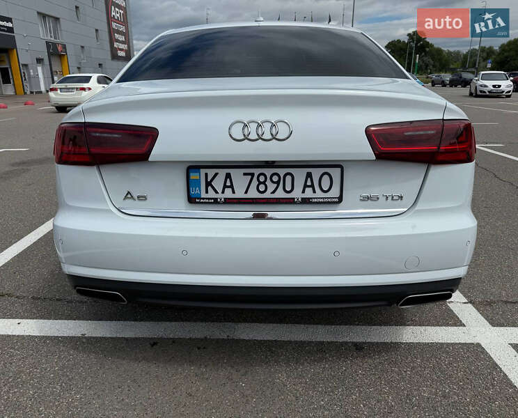 Седан Audi A6 2015 в Киеве