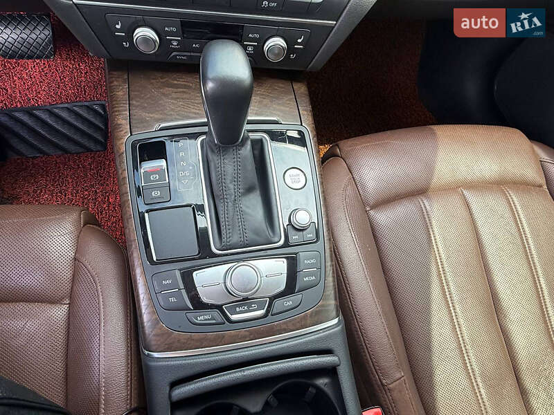 Седан Audi A6 2015 в Киеве
