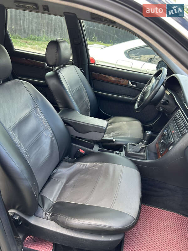 Универсал Audi A6 1995 в Глухове