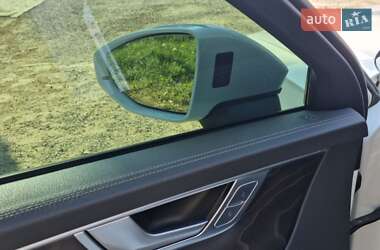 Седан Audi A6 2020 в 