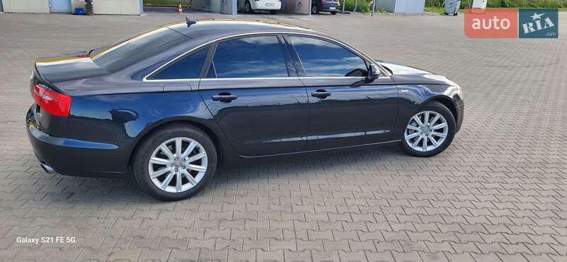 Седан Audi A6 2013 в Луцке