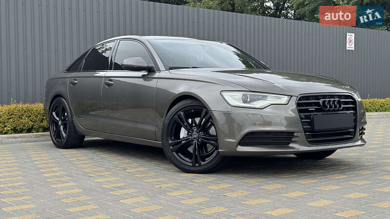 Седан Audi A6 2012 в Виннице