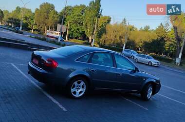 Седан Audi A6 2003 в 