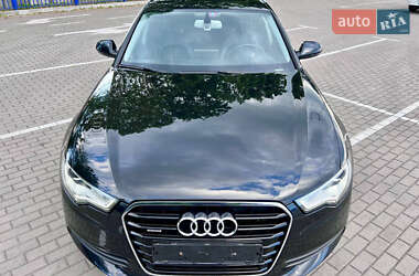 Универсал Audi A6 2011 в 