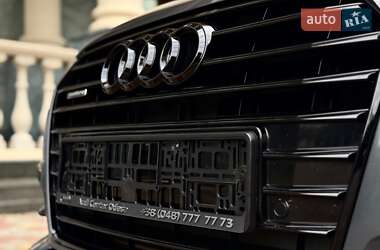Седан Audi A6 2015 в 