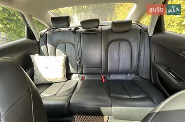 Седан Audi A6 2016 в 