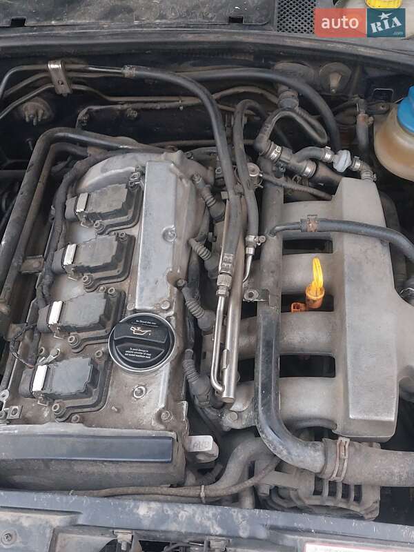 Седан Audi A6 2000 в Калуші