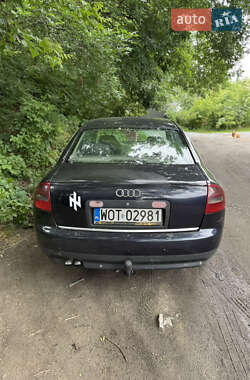 Седан Audi A6 2002 в 