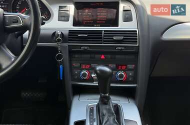 Седан Audi A6 2010 в 