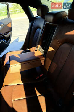 Седан Audi A6 2014 в 